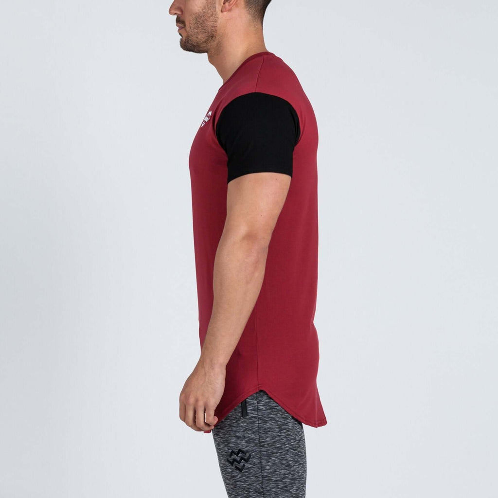 Curved Hem Extended T-Shirt (Burgundy/Black) - Machine Fitness